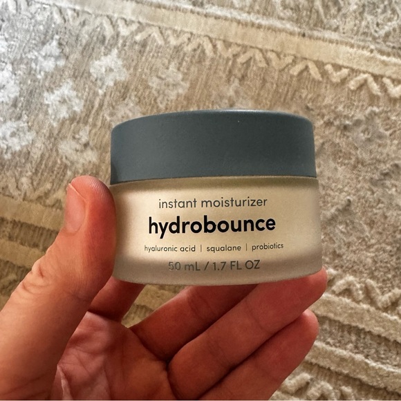 hers moisturizer - Picture 2 of 4